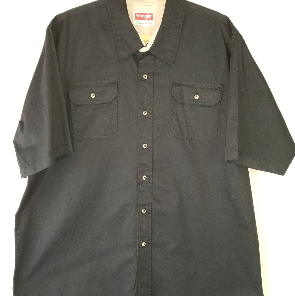 Men's Wrangler Button up Short Sleeve Shirt